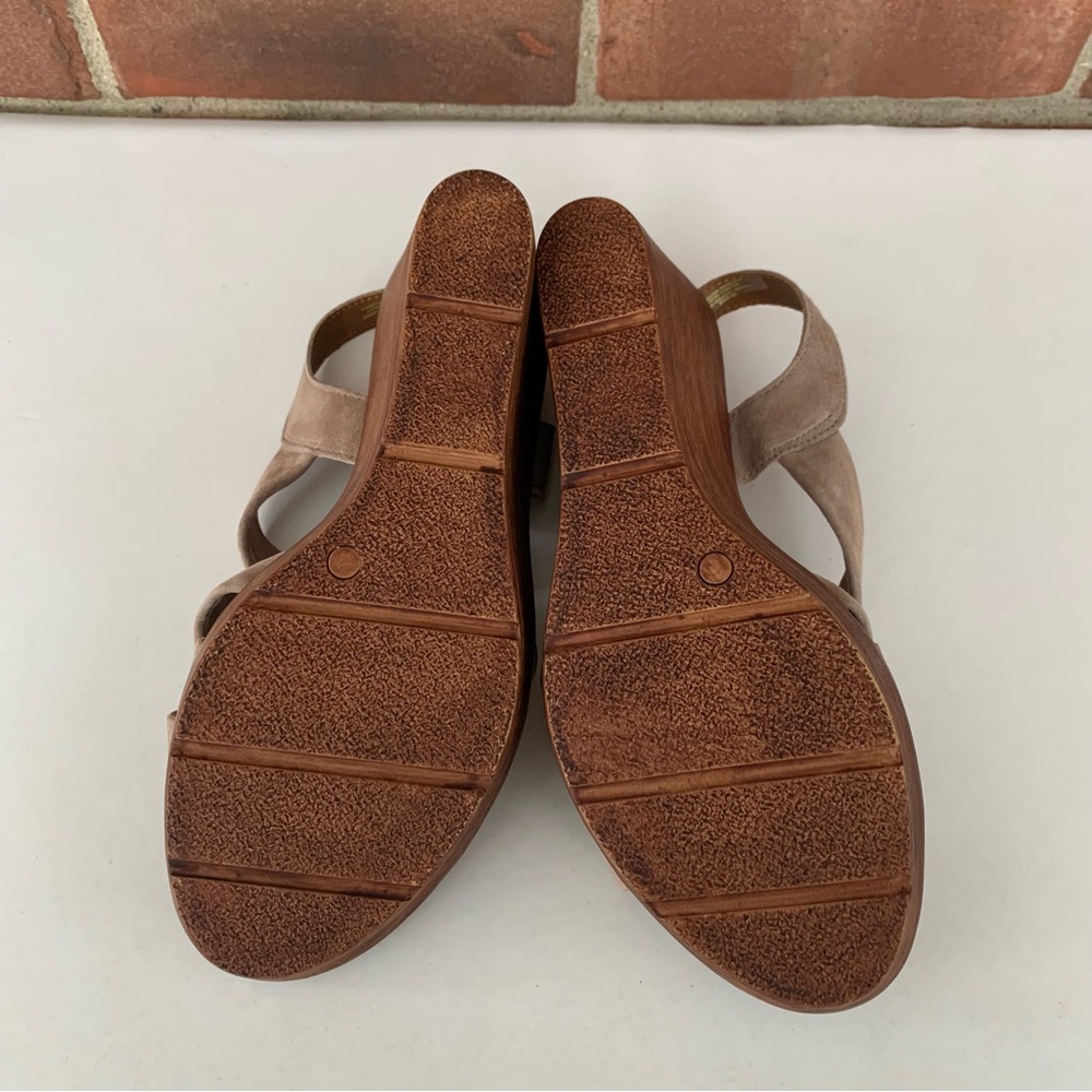 Bella Vita Womens Wes Italy Tan Leather Slingback Wedge Sandals US 9.5 M - Picture 6 of 8